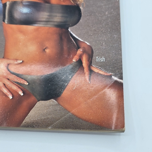 Vintage WWF WWE Divas 2002 Special Collectors Issue Wrestling Magazine - Picture 2 of 7